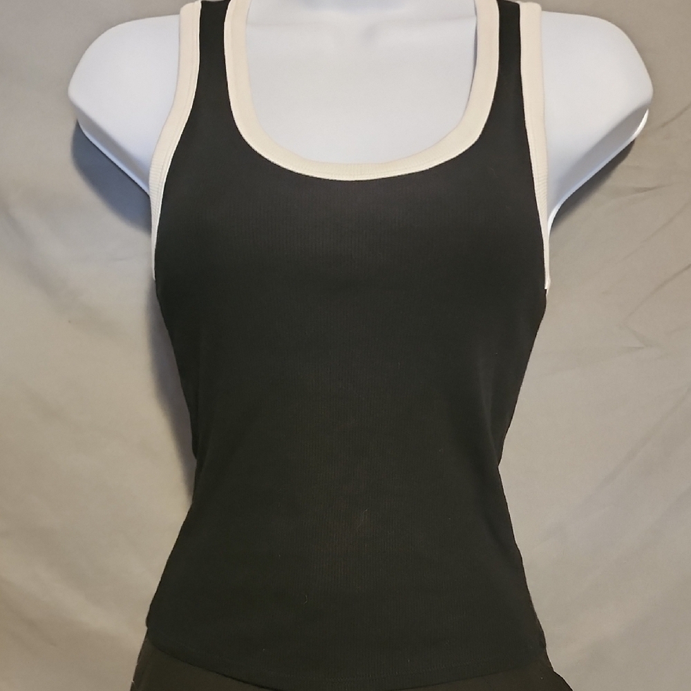 H&M Black Fitted Sleeveless Tank Top